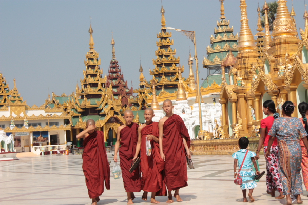 Shwedagon11