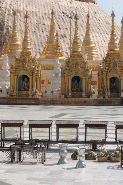 Shwedagon15